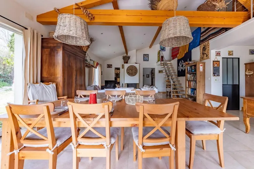 Apartamento La Quietude, Maison Paisible Avec Piscine Moissac